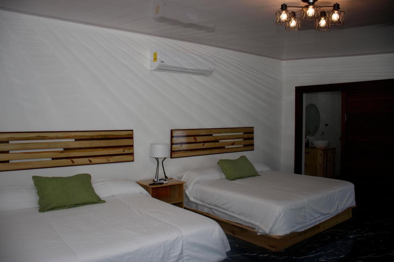 Hotel Samoa Del Sur Golfito Buitenkant foto